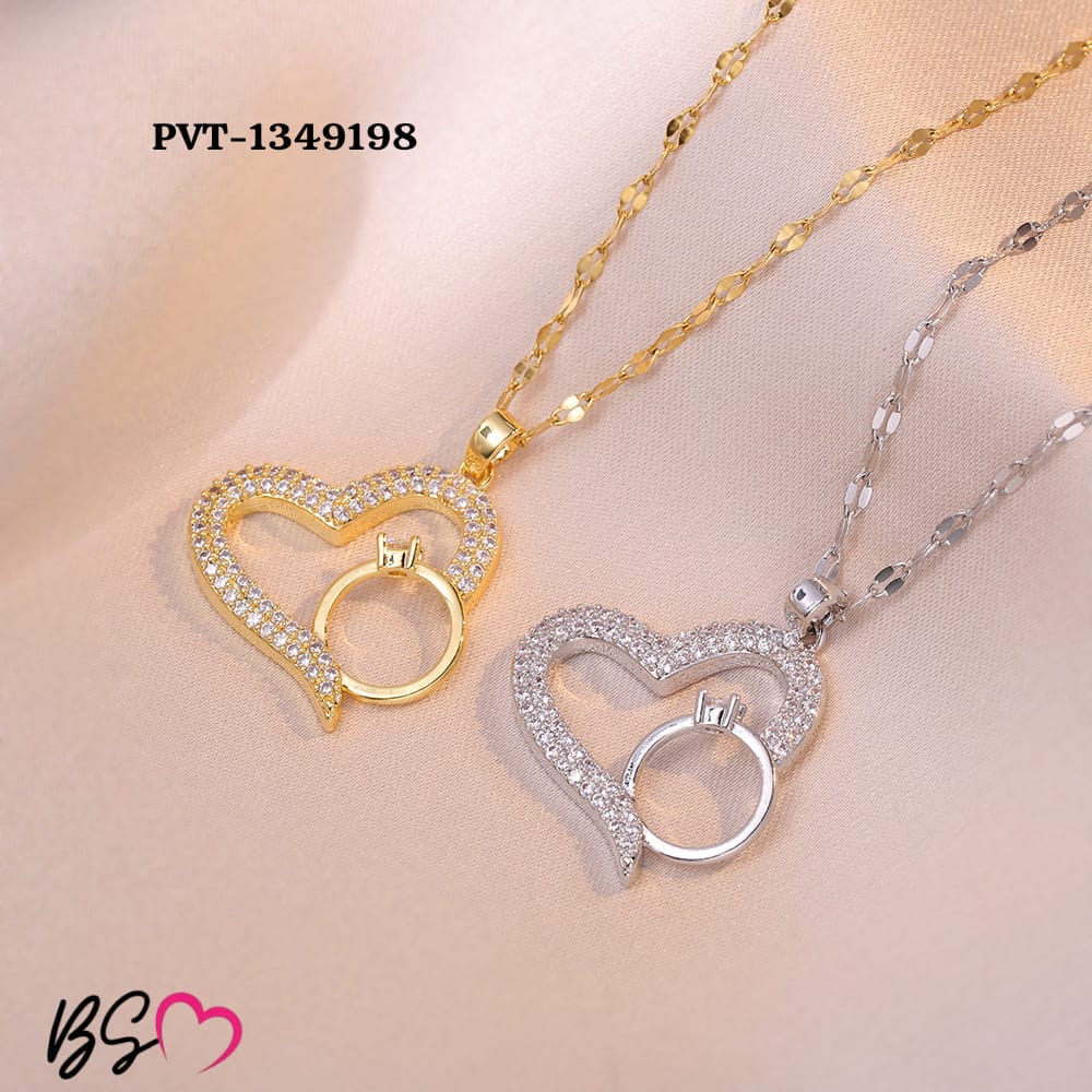 Diamond-Studded Heart & Ring Pendant Necklace – 18K Gold-Plated Elegance