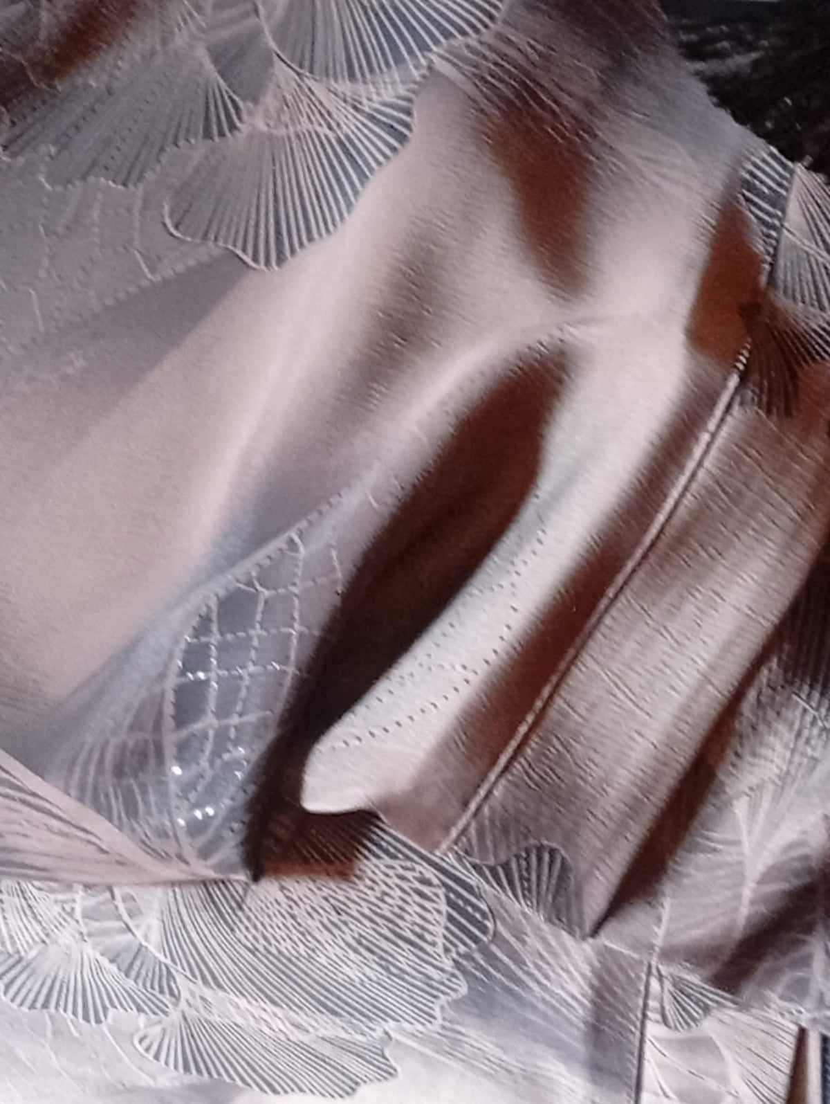 Elegant Printed Silk Abaya – Premium Grey & Neutral Jacquard Silk Fabric