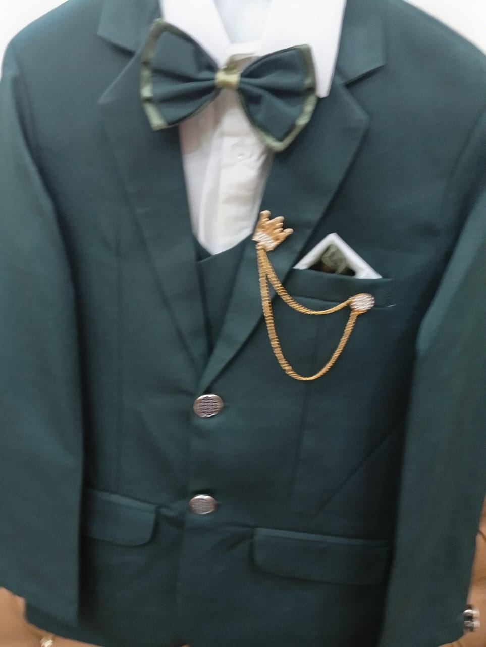 Boys 4-Piece Premium Formal Suit Set – Elegant Blazer, Shirt, Bow Tie & Pocket Square c