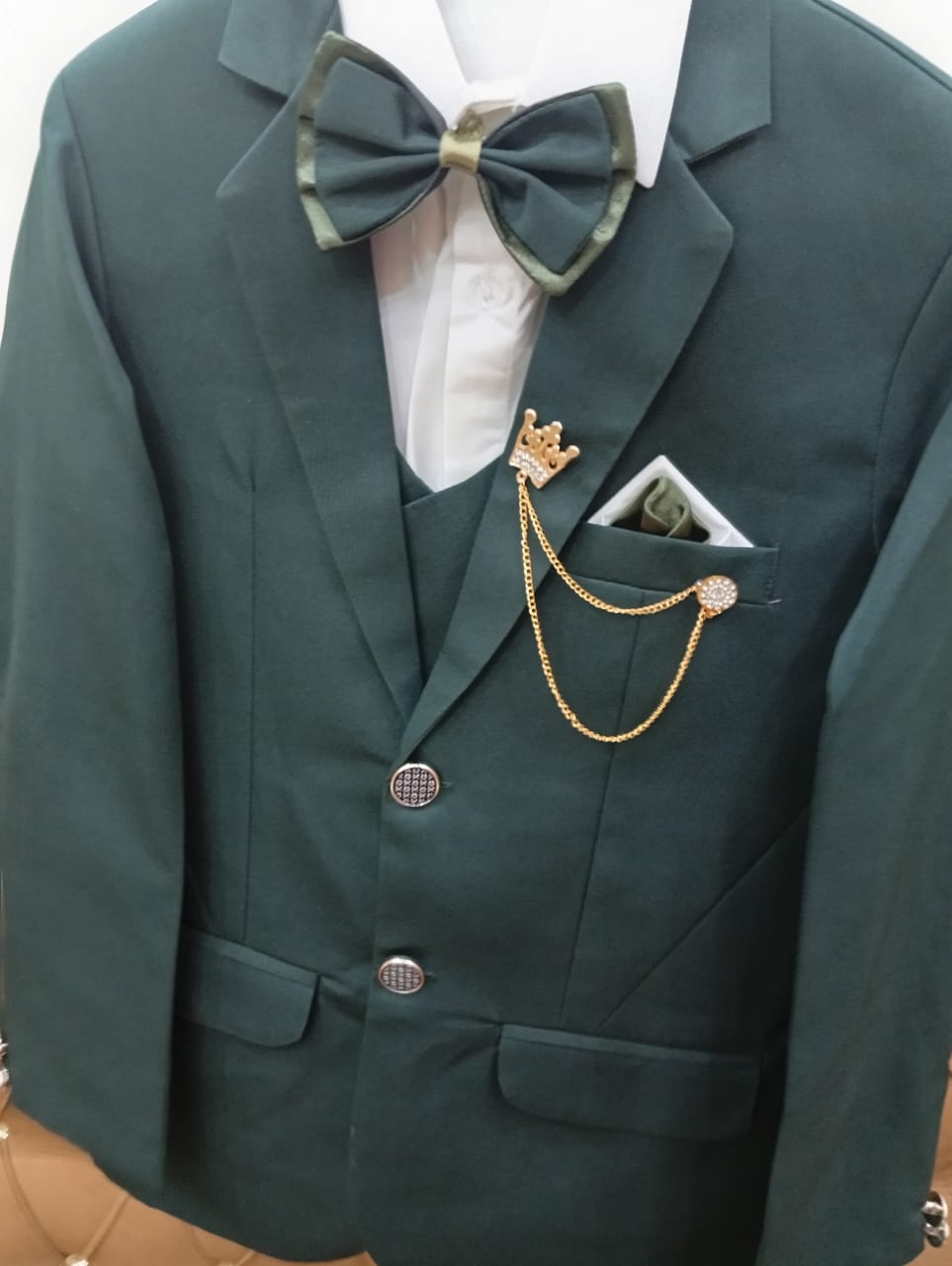 Boys 4-Piece Premium Formal Suit Set – Elegant Blazer, Shirt, Bow Tie & Pocket Square c